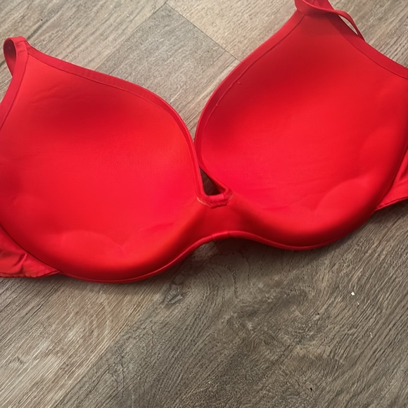 Women’s Bra - Picture 4 of 5